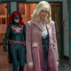 Image for article titled While trying to be out and proud, Batwoman gets a tad corny